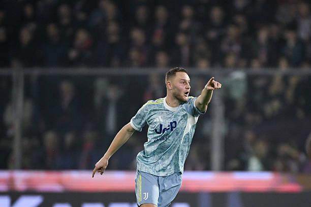 1762050878078042696.jpg 2244048565-612x612.jpg